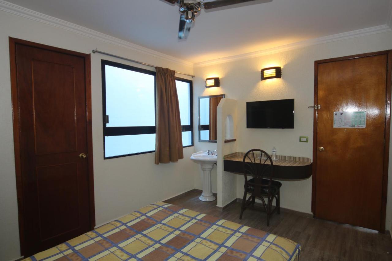 Hotel Plaza Crystal Xalapa Luaran gambar