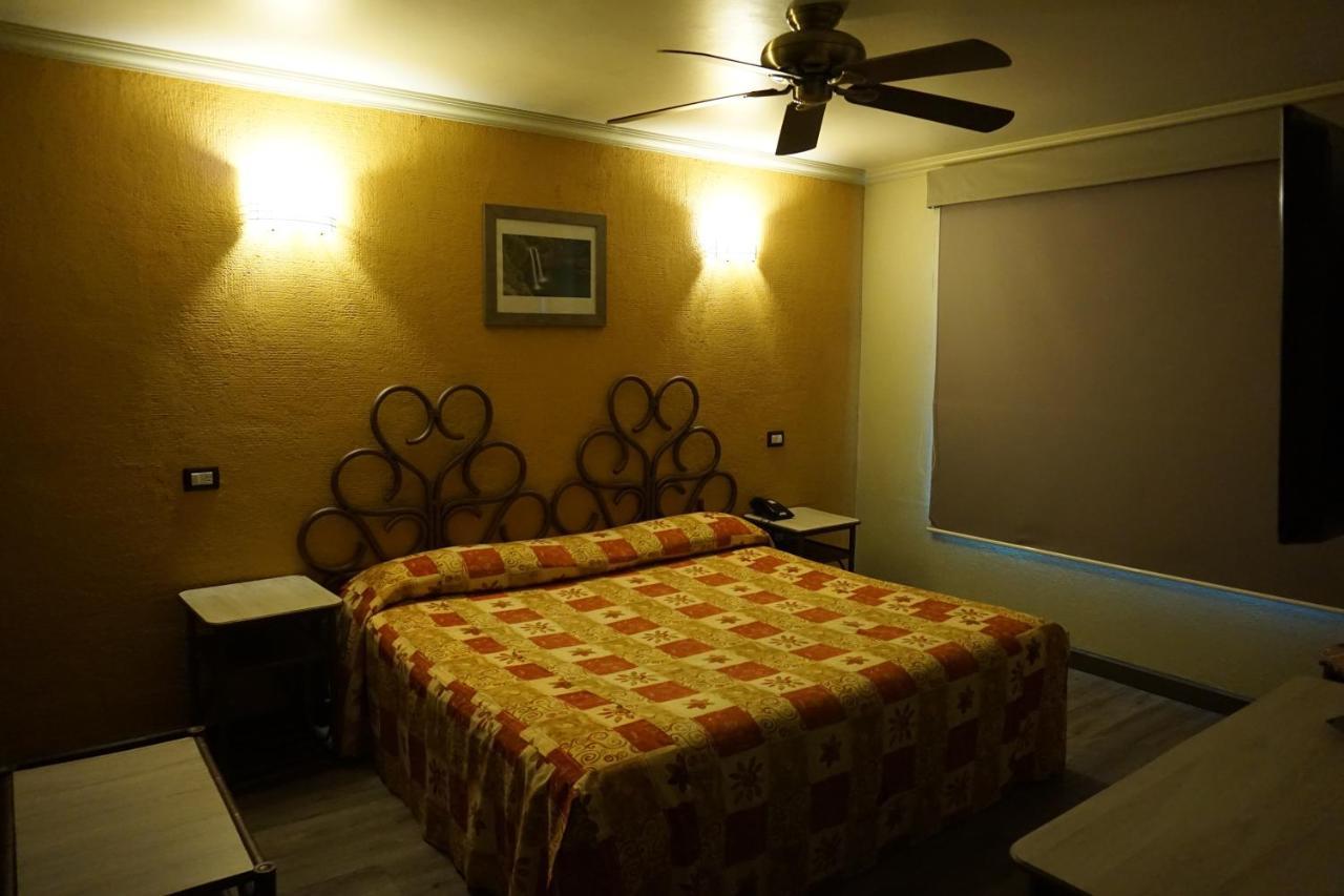 Hotel Plaza Crystal Xalapa Luaran gambar