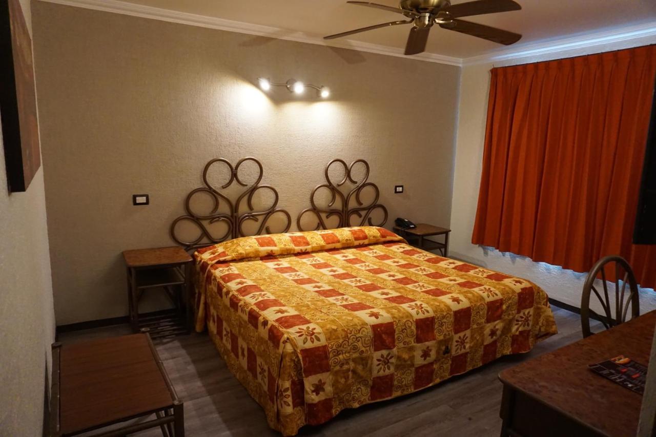 Hotel Plaza Crystal Xalapa Luaran gambar